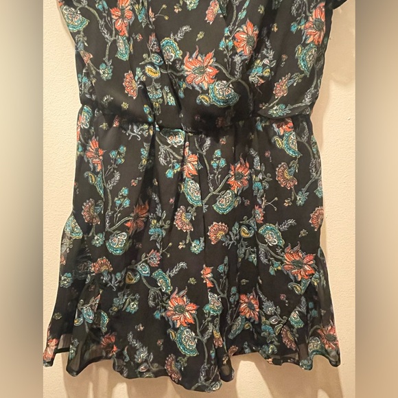 Floral Black Romper - Picture 7 of 16